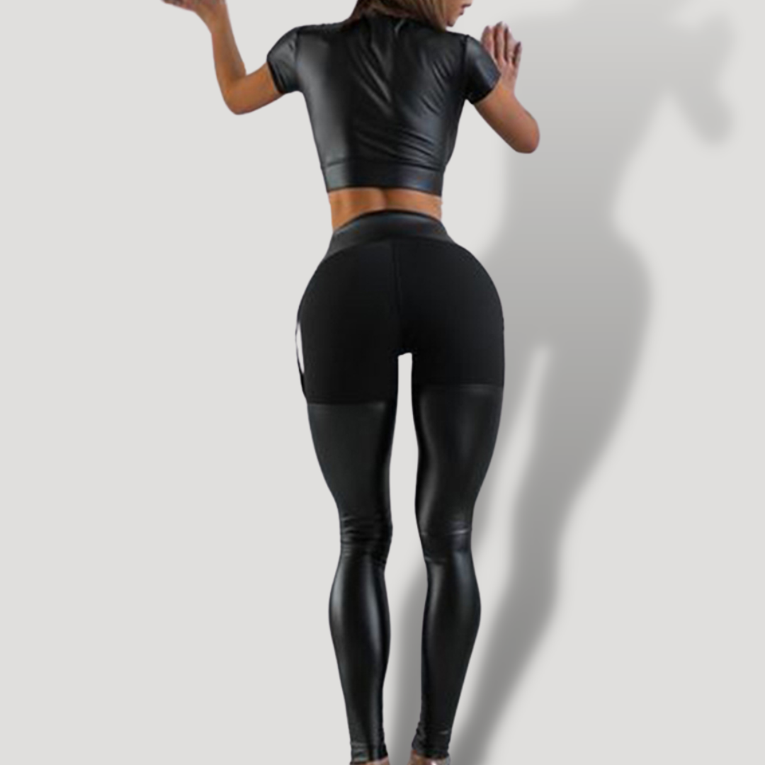 Conjunto 2 piezas. Leggins Versátil Vinipiel + Blusa Crop Manga Corta Vinipiel SEXY FEMME - BELOVECRAFT